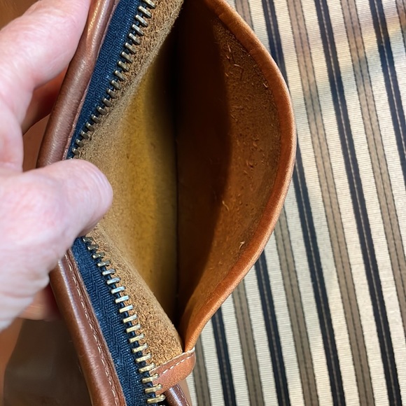 Vintage coach basic bag  / zippered clutch 9455 glue in tag original HT & strap - Picture 10 of 15